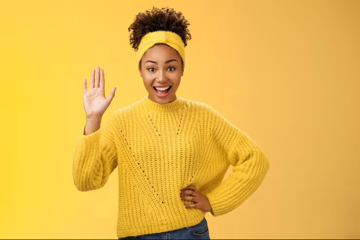 girl-say-hi-hello