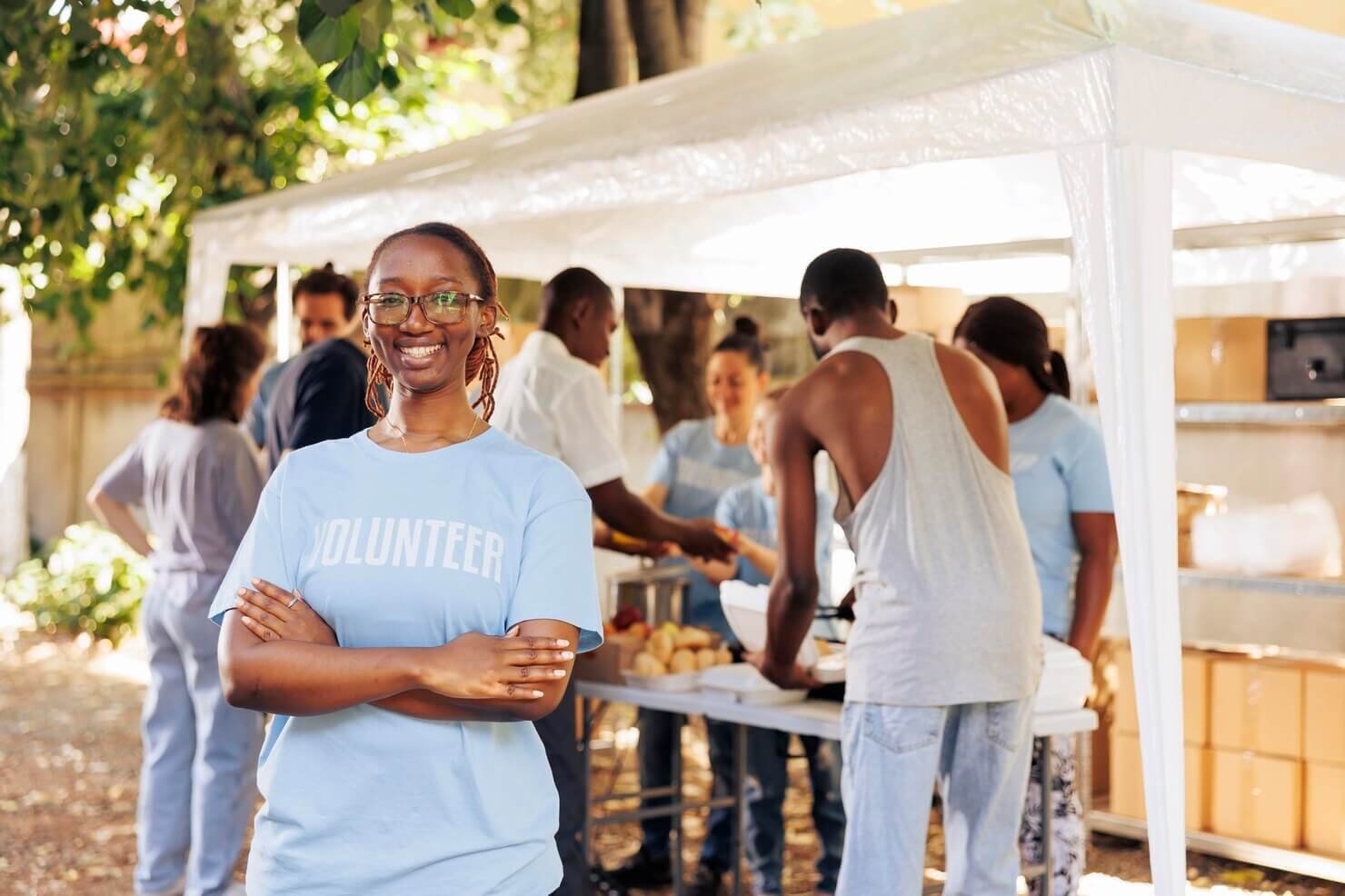 young-woman-volunteer