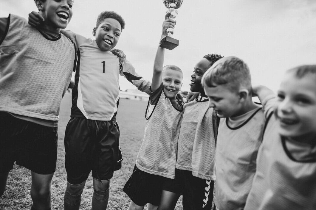 young-kids-celebrating